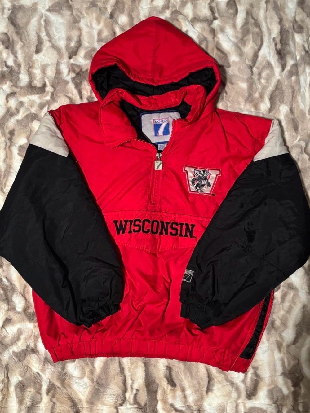 LOGO 7 Red and Black Wisconsin Pullover Hooded Jacket